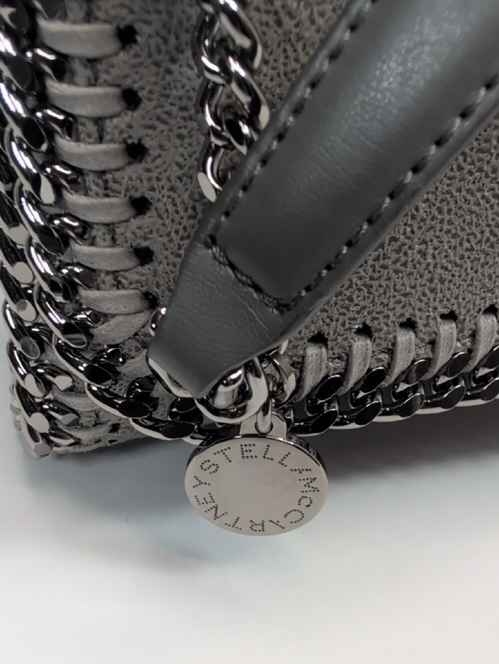Stella McCartney Grey Faux Leather Falabella Flap Shoulder Bag - Picture 2 of 11